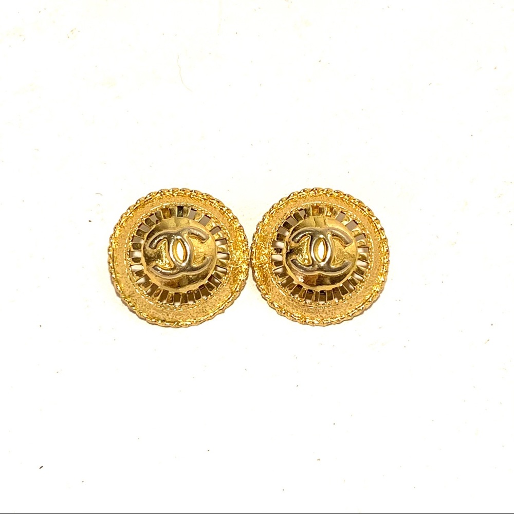 Vintage Chanel CC Logo Sunburst Clip On Earrings